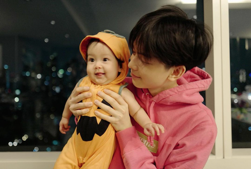 พี่อชิ น้องนาตาชา