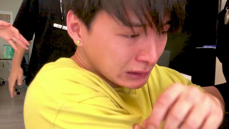 คริส พีรวัส