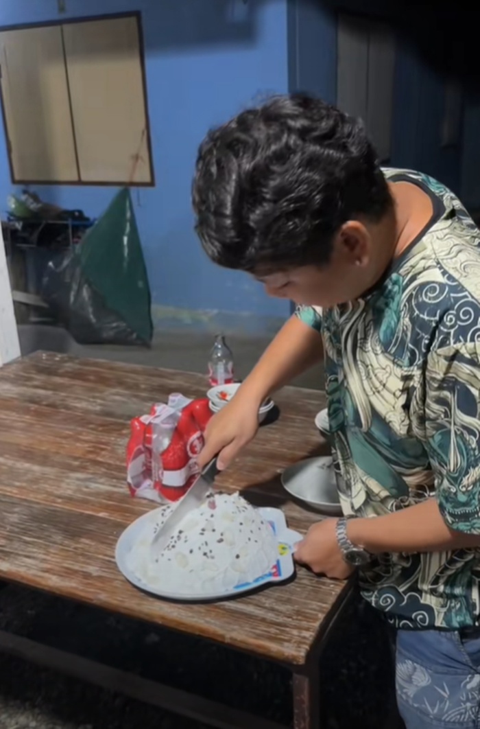 เค้กวันเกิด