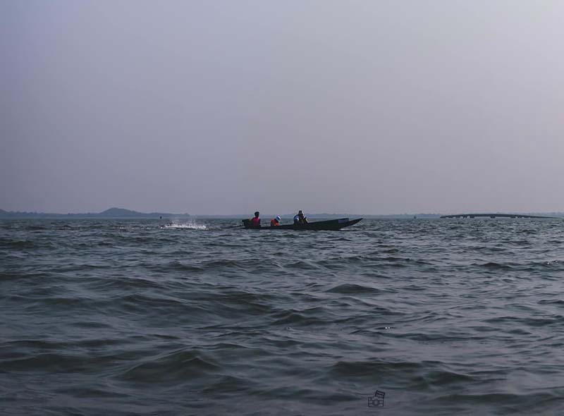 สะพานผุด