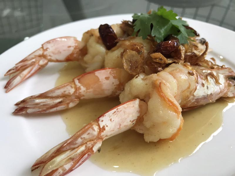 กุ้งราดซอสมะขาม