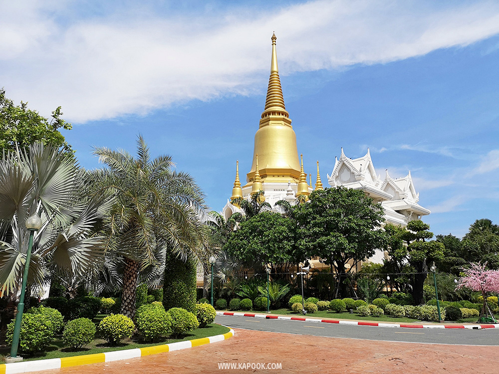 วัดตะโก หลวงพ่อรวย