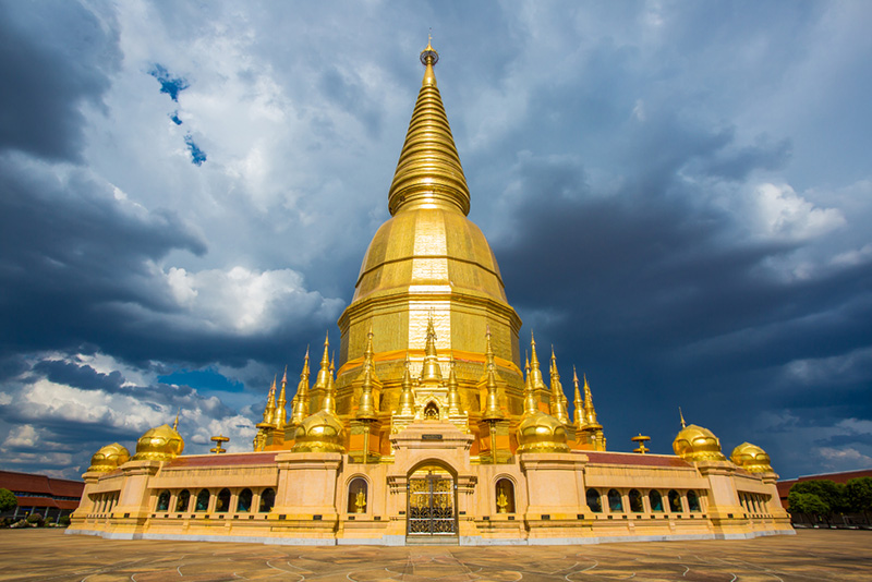 ไหว้พระธาตุ