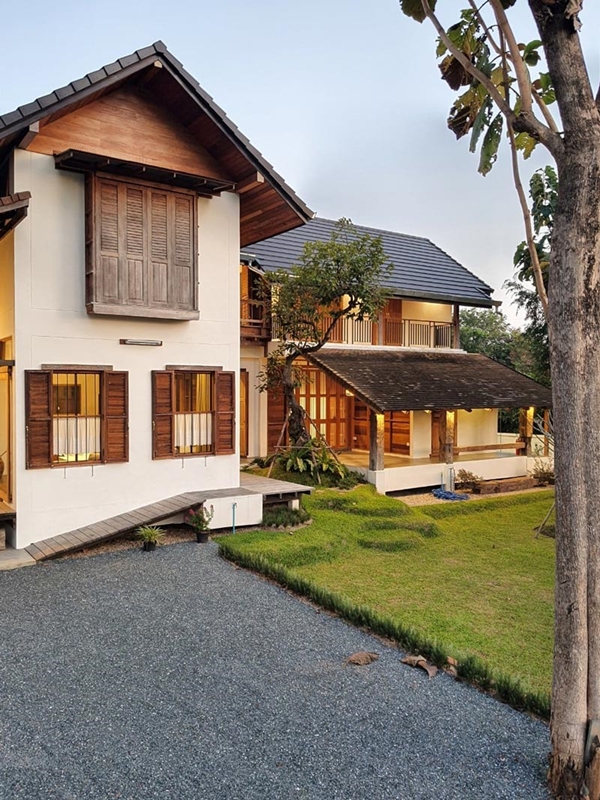 แบบบ้านไทยร่วมสมัย บ้านสองชั้นยกพื้นสูง