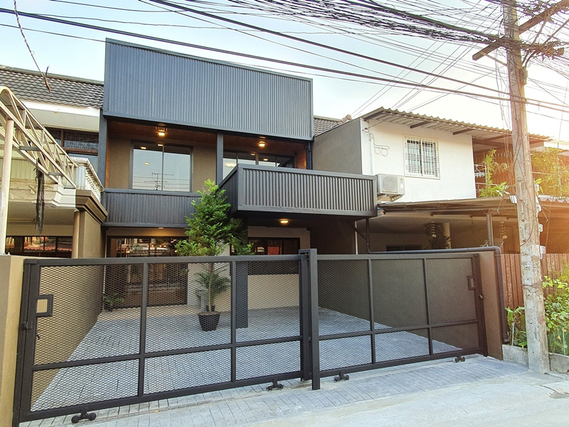 รีโนเวททาวน์เฮ้าส์