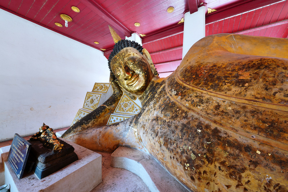 ไหว้พระนอนอยุธยา วัดพนมยงค์