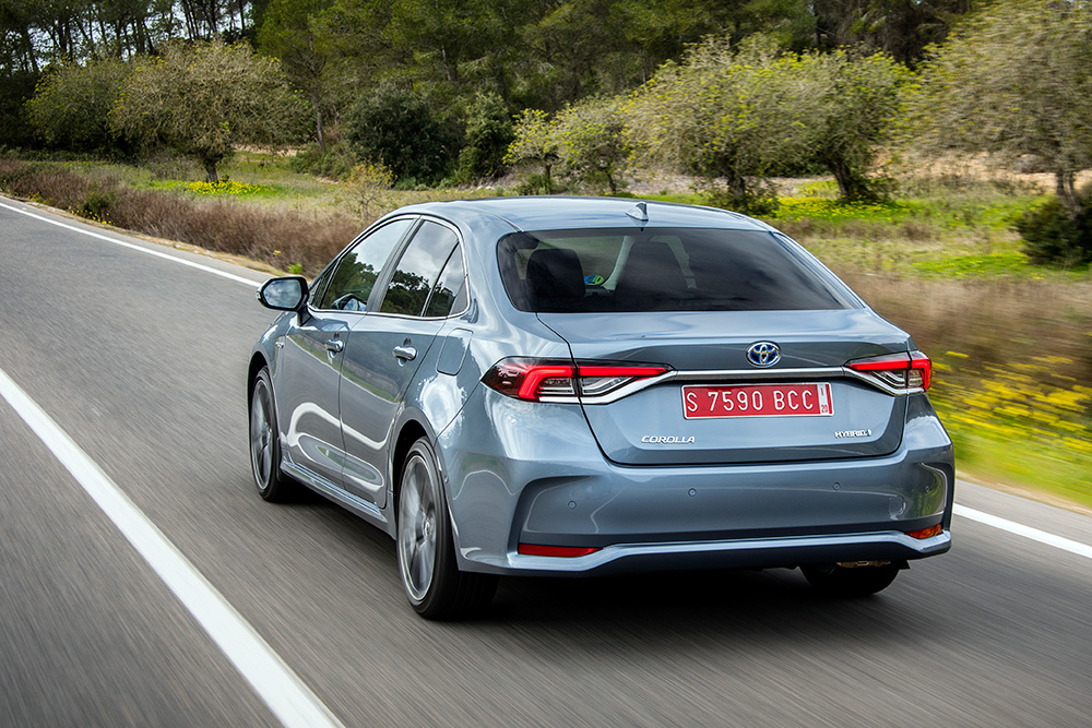 All-new Toyota Corolla 2019 ตัวถัง Sedan รุ่น 1.8 Hybrid