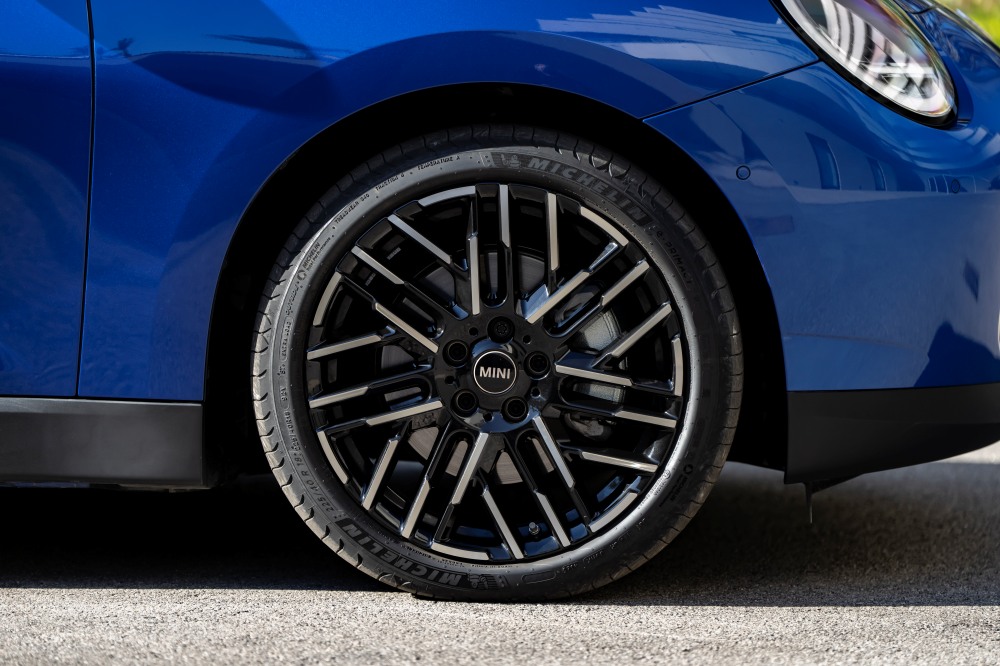 mini cooper se