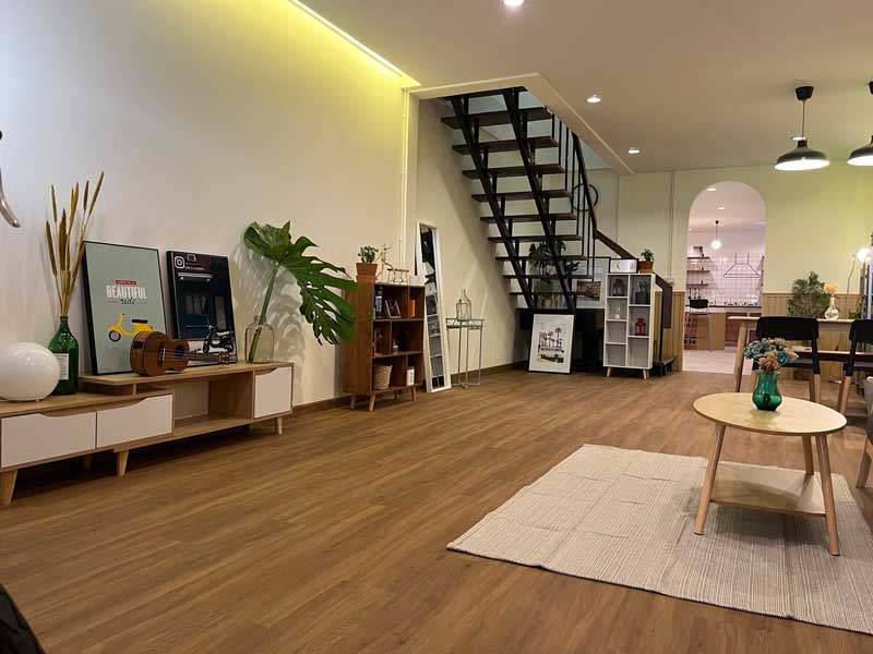 รีโนเวททาวน์เฮ้าส์เก่า 2 ชั้น สไตล์มินิมอล