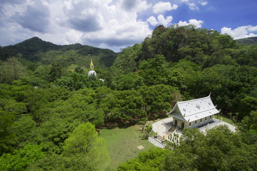 วัดถ้ำพระโพธิสัตว์ ที่เที่ยวสระบุรี
