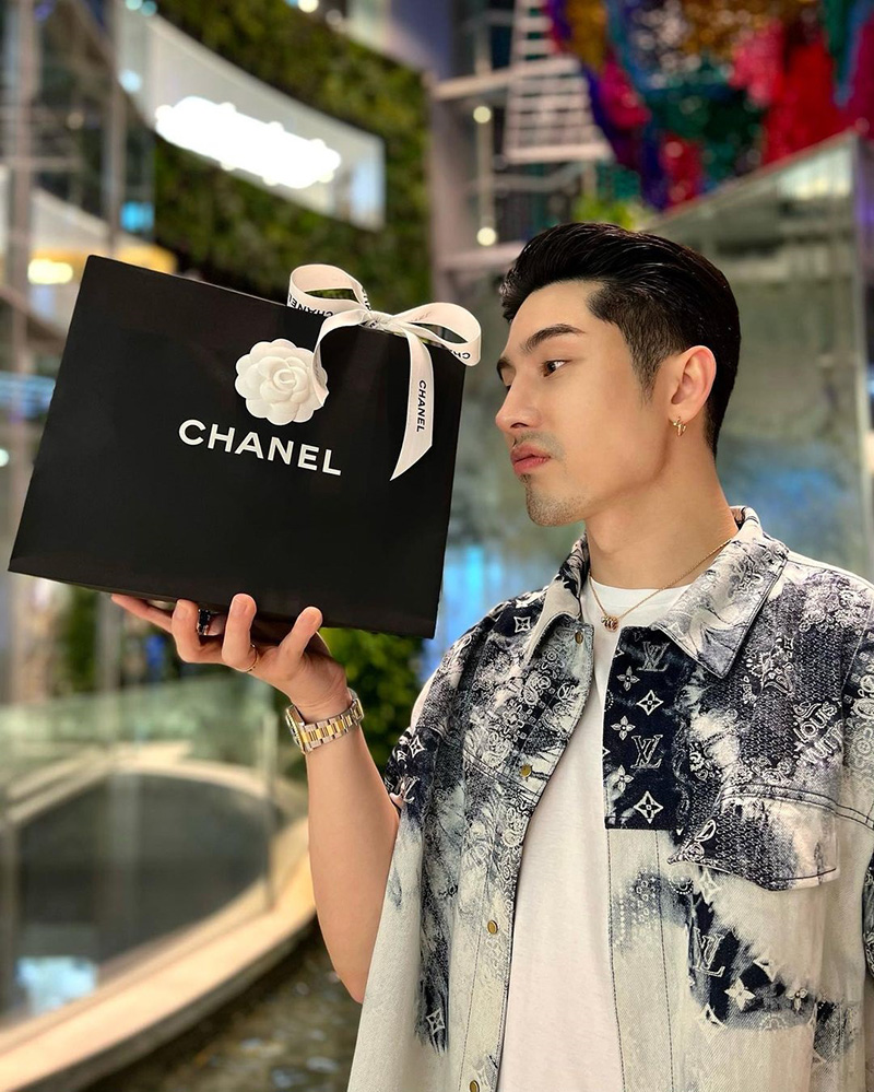 เอิร์ก เลเดอเรอร์