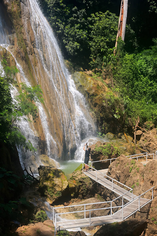 น้ำตกหลังเหว ปากช่อง โคราช
