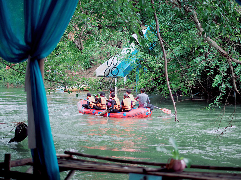 ลานกางเต็นท์