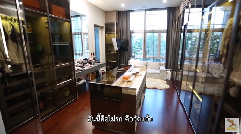 บ้าน เนย โชติกา