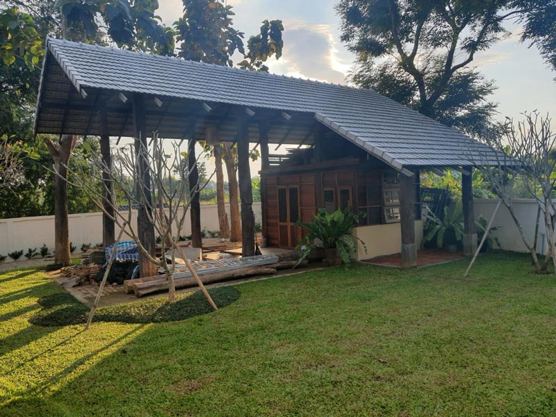 แบบบ้านไทยร่วมสมัย บ้านสองชั้นยกพื้นสูง