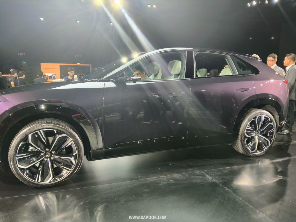 Mazda CX-6e