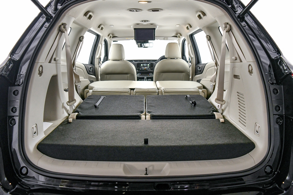 Nissan Terra 2023