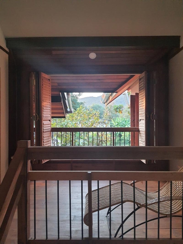 แบบบ้านไทยร่วมสมัย บ้านสองชั้นยกพื้นสูง