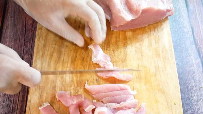 หมูทอดนมสด
