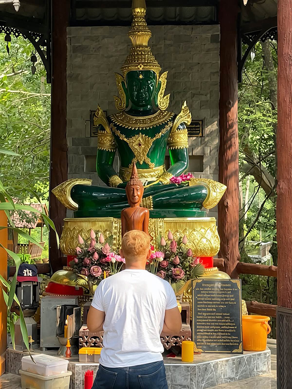 น้ำตกหลังเหว ปากช่อง โคราช
