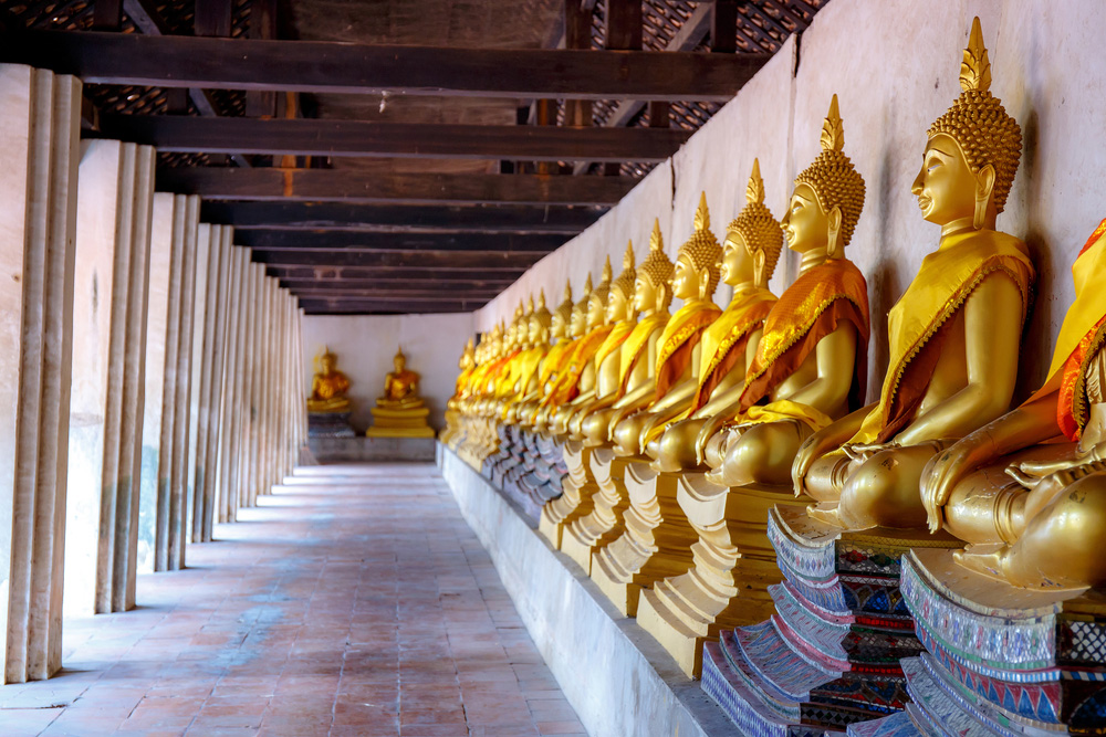 พระระเบียง วัดพุทไธศวรรย์