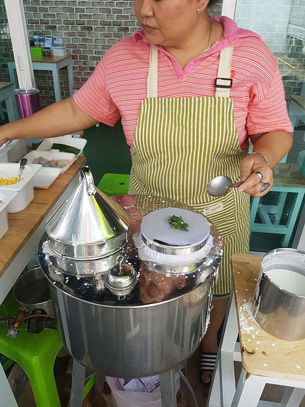 ร้านอาหาร สี่พระยา