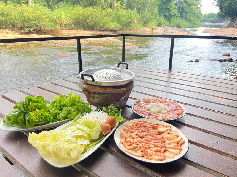 ที่พักนครนายกติดน้ำ
