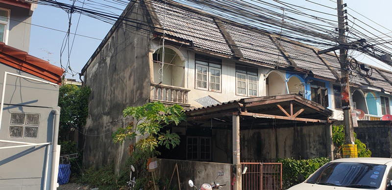 รีโนเวททาวน์เฮ้าส์