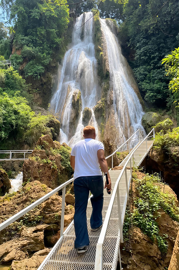 น้ำตกหลังเหว ปากช่อง โคราช