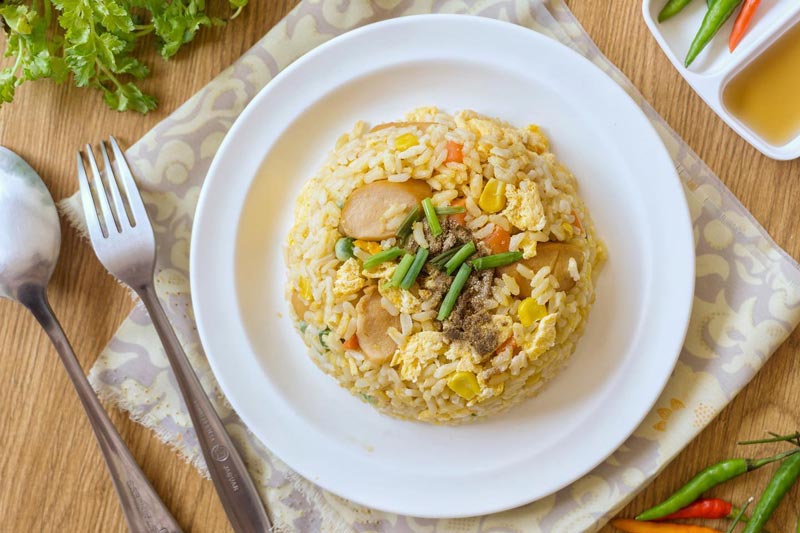 ข้าวผัดไมโครเวฟ