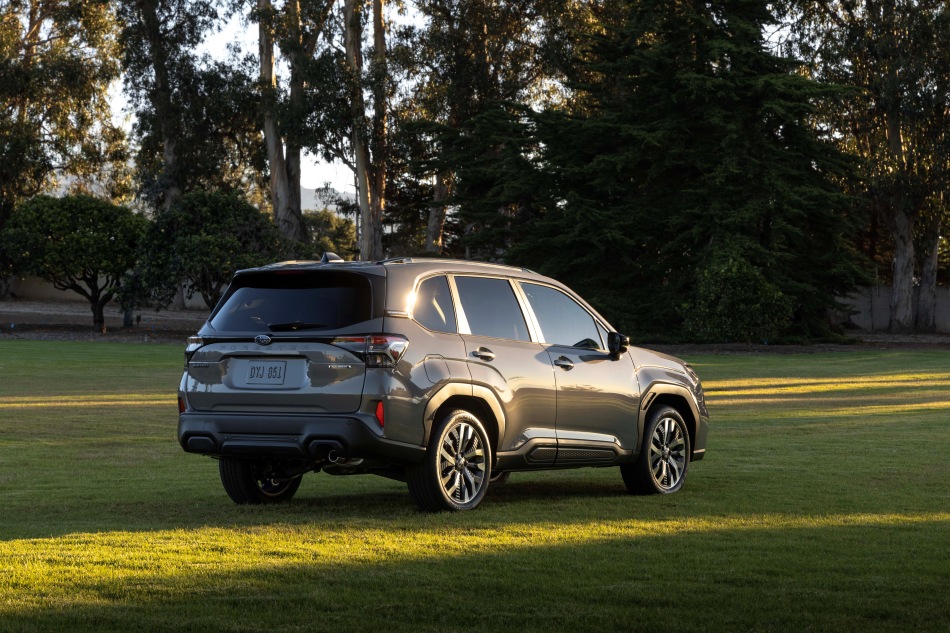 subaru forester 2024
