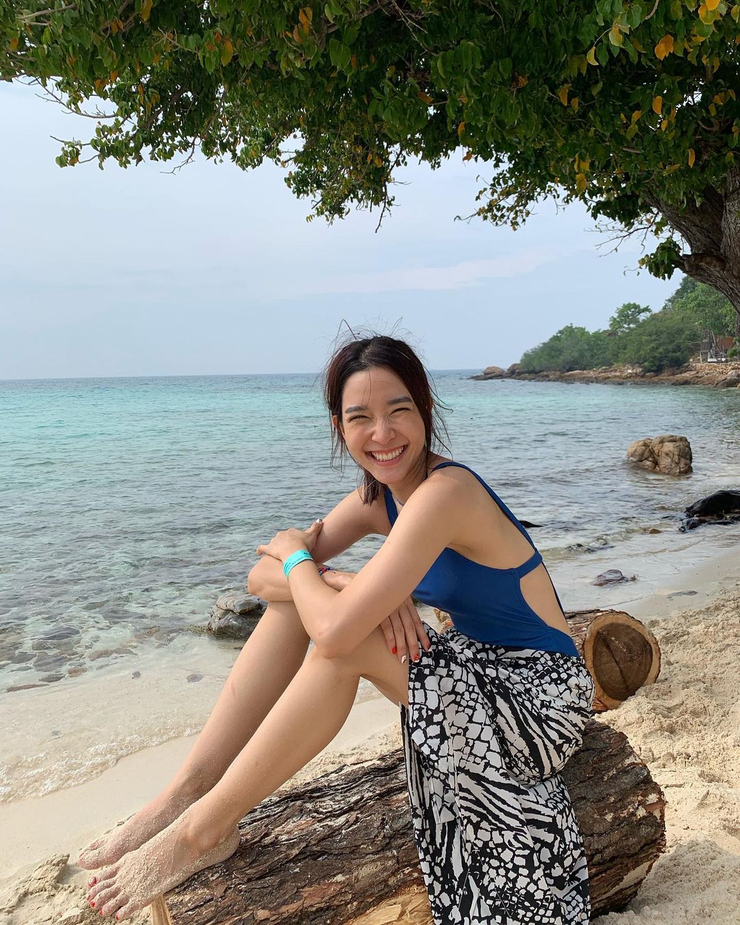 โม มนชนก