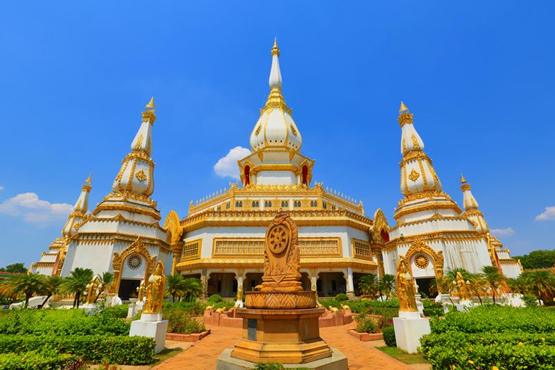 ที่เที่ยวร้อยเอ็ด