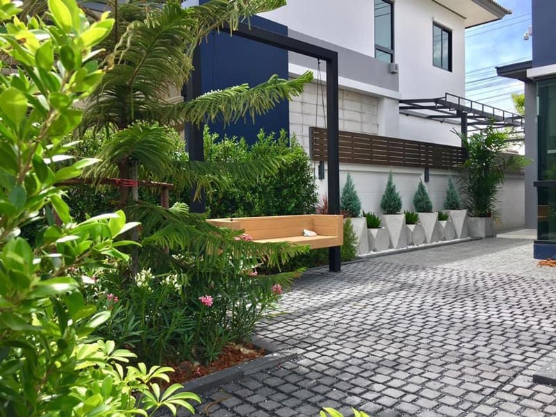 จัดสวนหน้าบ้าน