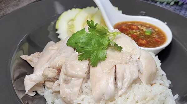 ข้าวหน้าไก่