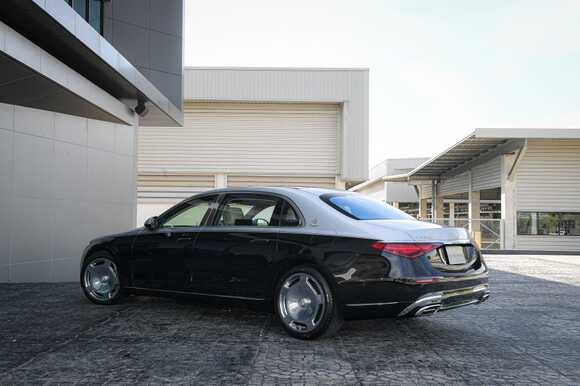 mercedes maybach s580e