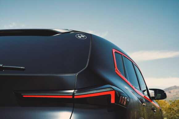 bmw xm label red