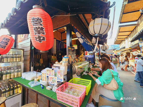 ตลาดปลาบางแสน
