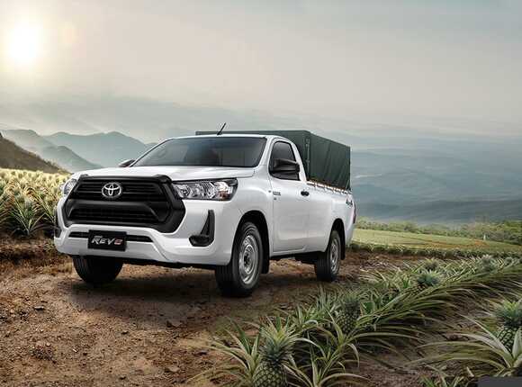 Toyota Revo