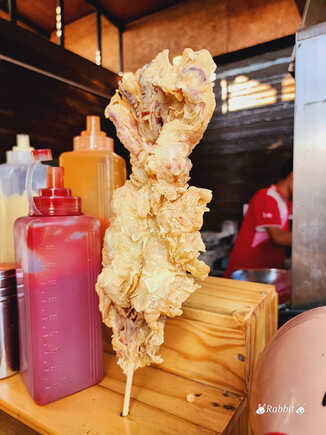 ตลาดปลาบางแสน