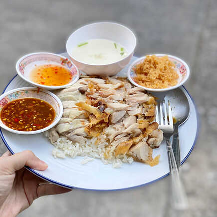 ข้าวมันไก่จิวแป๊ะทง เอแบคหัวหมาก