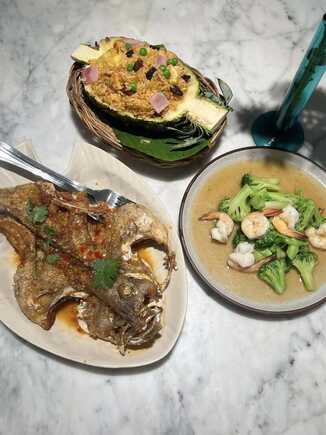 ร้านอาหารวันแม่ ร้านหลายรส