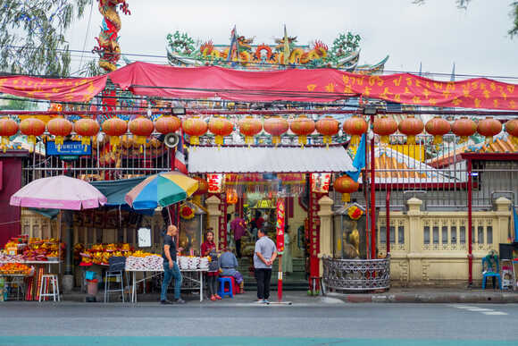 ศาลเจ้าพ่อเสือ สถานที่ไหว้แก้ปีชง