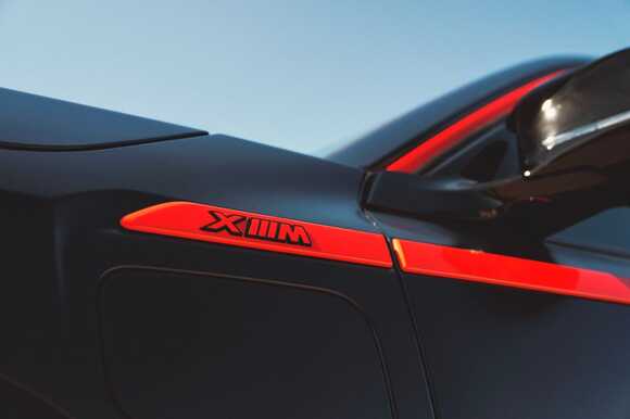 bmw xm label red