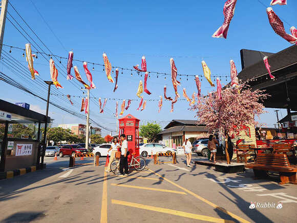 ตลาดปลาบางแสน