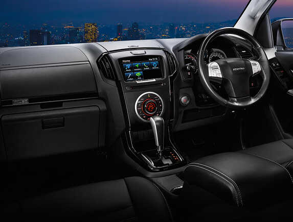 Isuzu MU-X The New ONYX