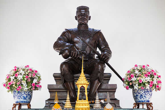 วัดใหญ่ชัยมงคล