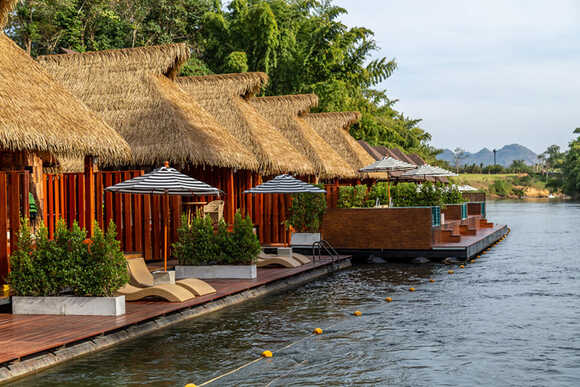 ที่เที่ยวหน้าฝน