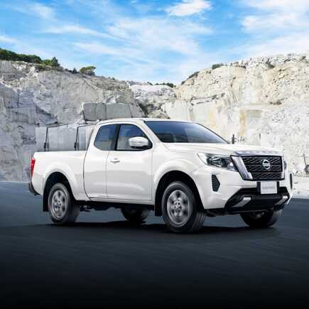 nissan navara 2024