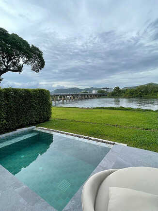 Raintree Boutique and Pool Villa ที่พักกาญจนบุรีริมน้ำ